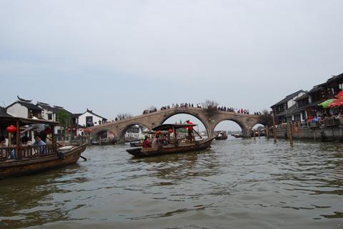 �Ϻ������y�T�S�����ҽǑ������Σ��D5��