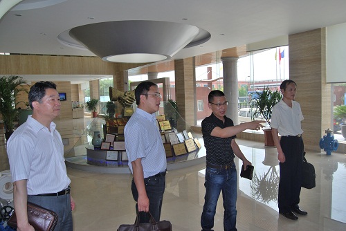 �й��ζ��^(q��)ί�y(t��ng)��(zh��n)�������L���^(q��)�y(t��ng)��(zh��n)���C(j��)�P(gu��n)�h��֧��ӛ������ͬ־���Ϻ������y�T�Sҕ�칤�����D 3��