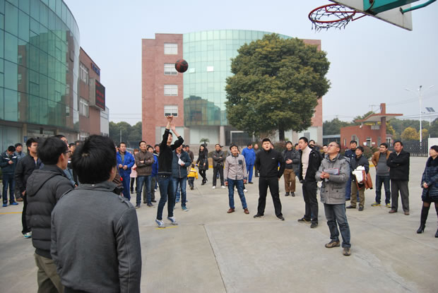 籃球定點(diǎn)投籃比賽(圖5)