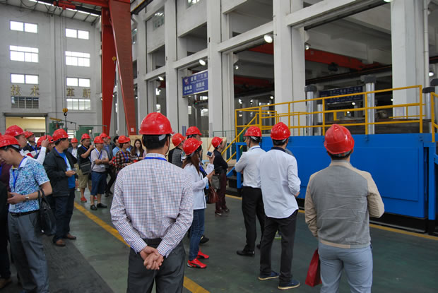 �Ϻ������y�T�S���Fȫ����(y��u)�㽛(j��ng)�N����Մ���������텢�^��˾���a(ch��n)�ӹ�܇�g���D 2��