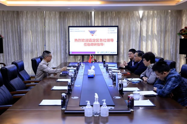 嘉定區(qū)委常委、組織部部長姚衛(wèi)華蒞臨上海滬工閥門廠(集團)有限公司開展走訪調(diào)研工作(圖4)