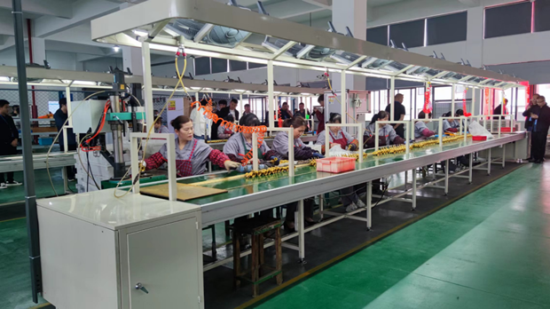 上海滬工閥門廠(集團(tuán))有限公司玉環(huán)分公司工廠現(xiàn)場(chǎng)(圖6)